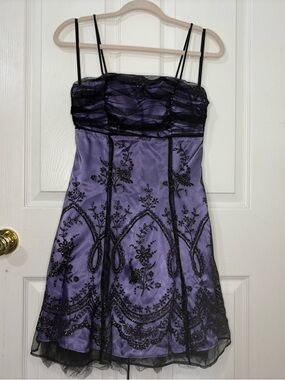 Morgan & Co. Purple Mini Dress with Black Embroidery